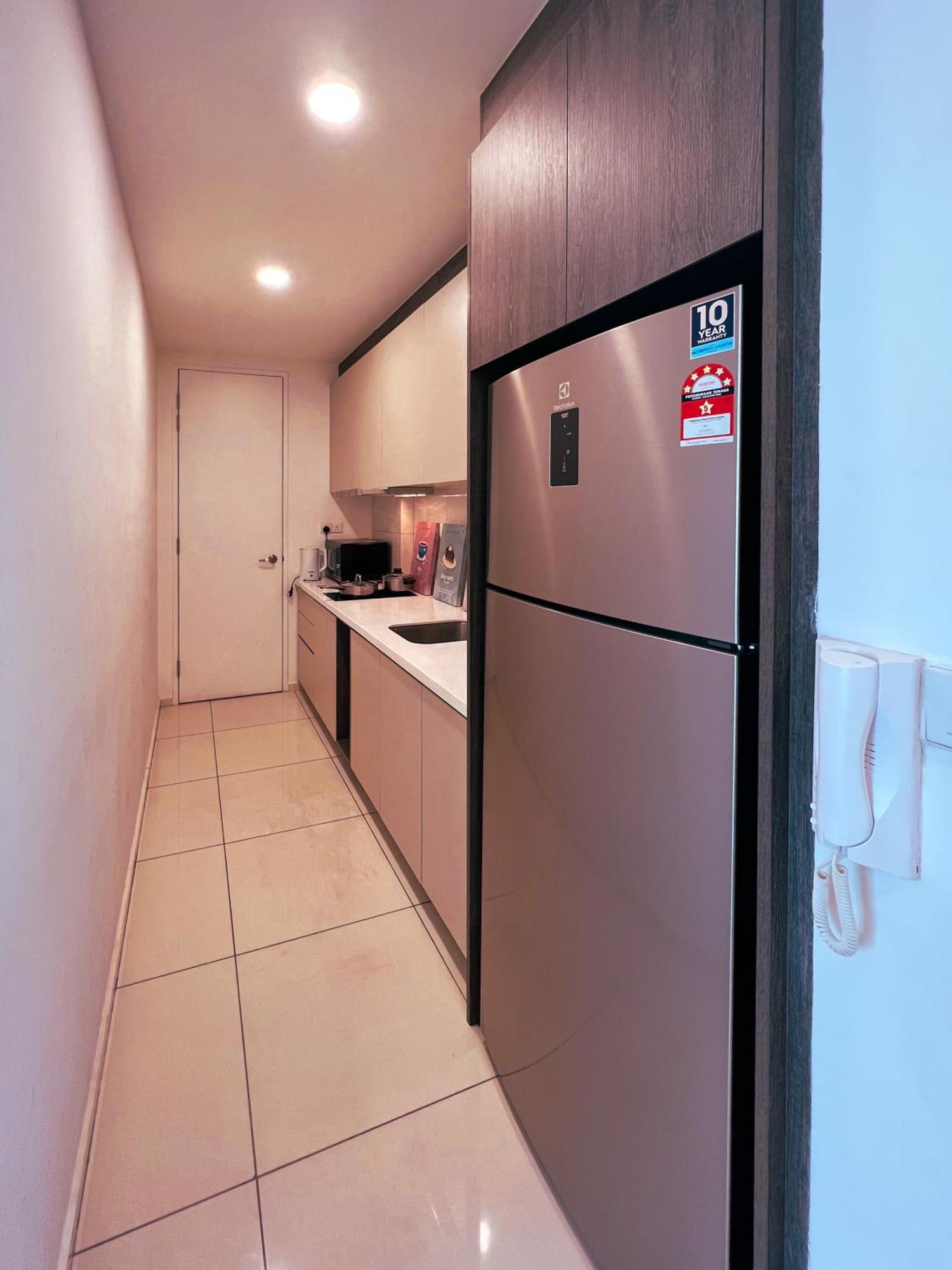 The Robertson By Tenang Homes Kuala Lumpur Extérieur photo