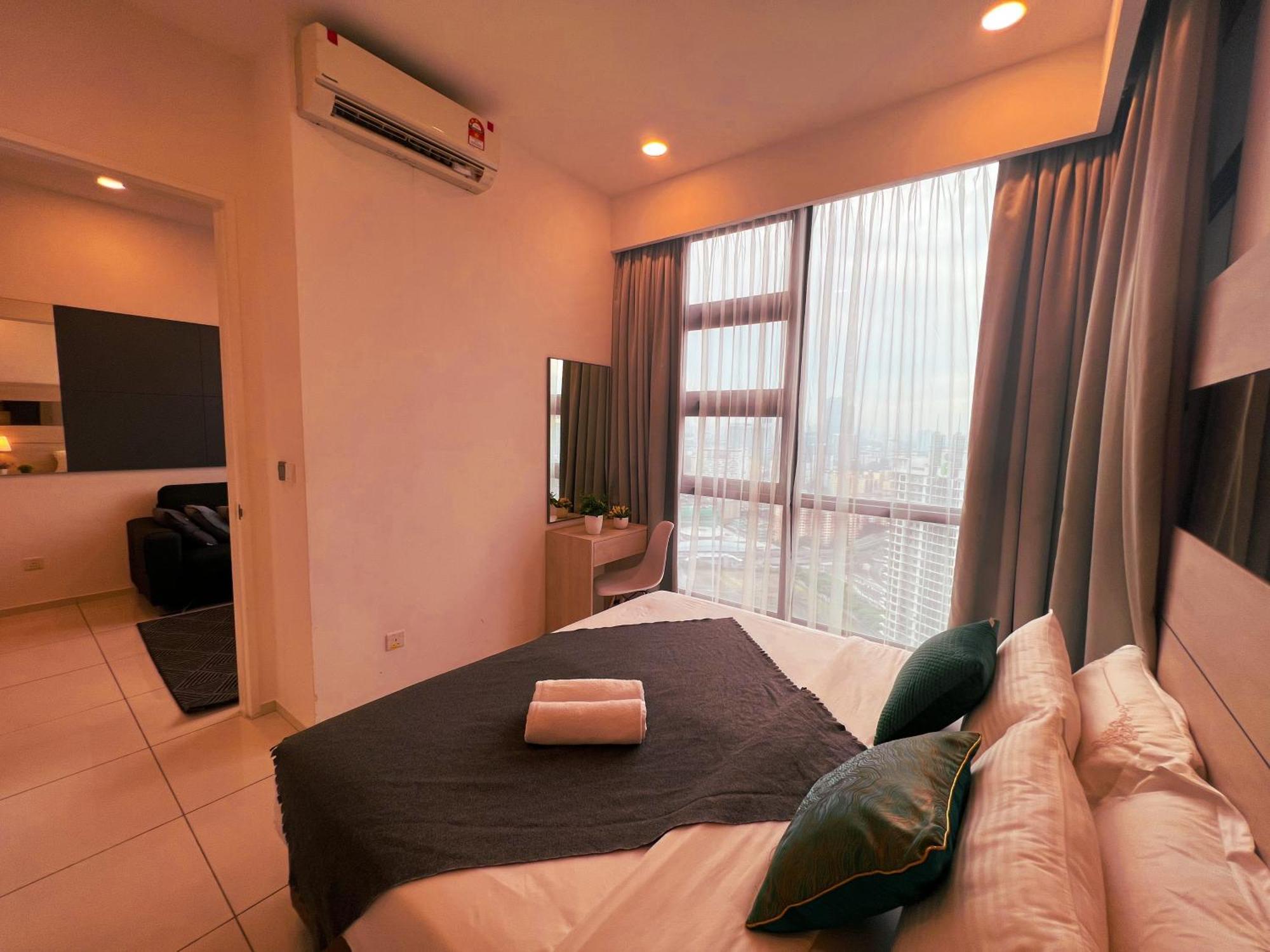 The Robertson By Tenang Homes Kuala Lumpur Extérieur photo