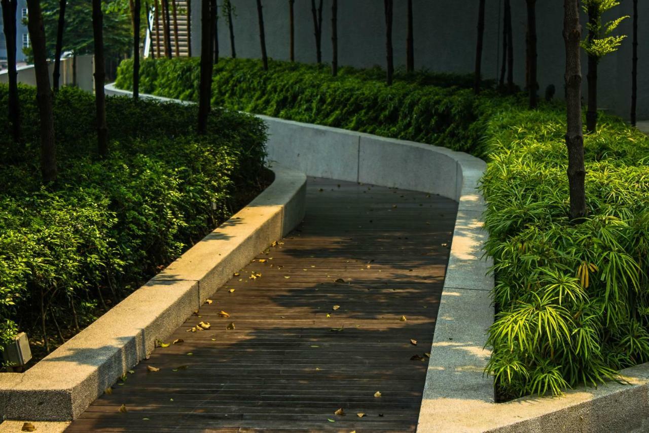 The Robertson By Tenang Homes Kuala Lumpur Extérieur photo